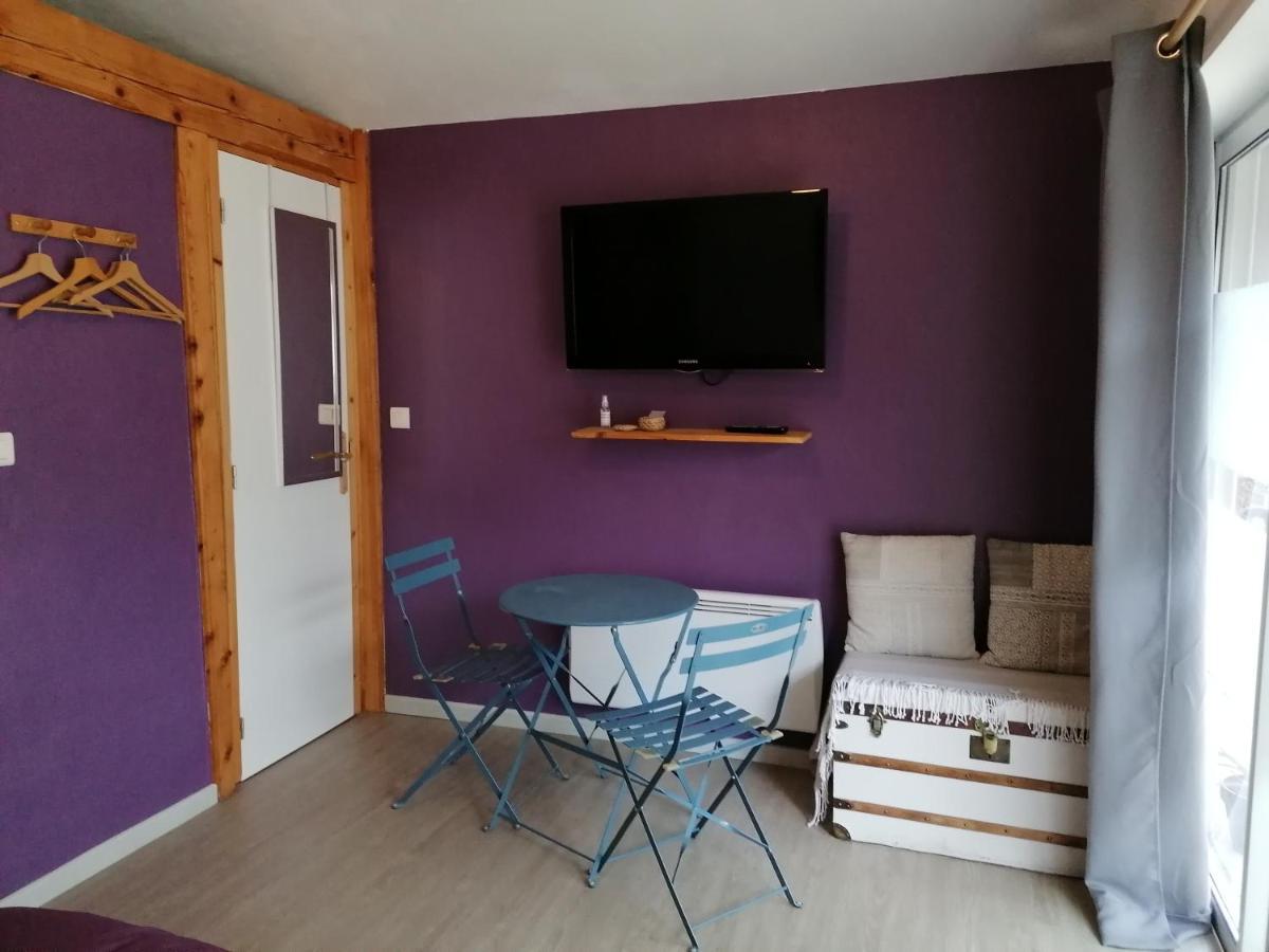 Chambre Avec Jacuzzi Privatif "Le Pecher" Saillans  Exterior foto